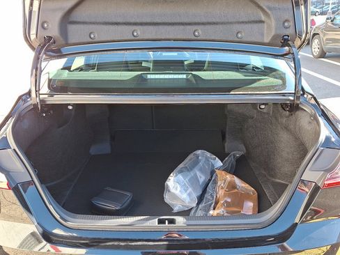 Used 2026 Toyota Camry SE image 28