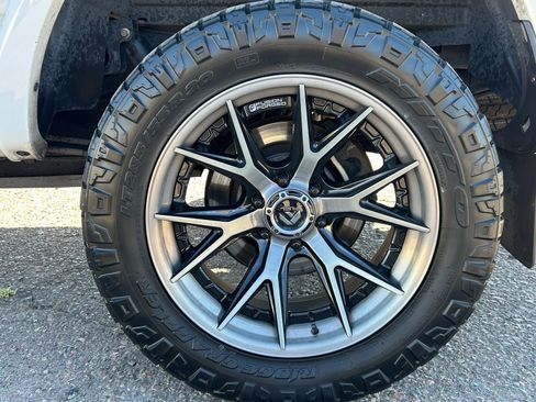 Used 2013 Ford F150 Lariat w/ Luxury Equipment Group image 9