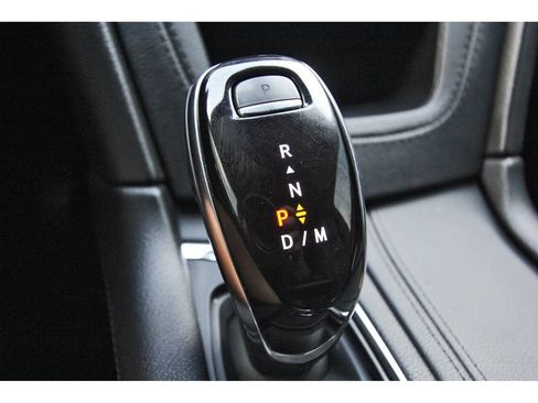 Used 2025 Cadillac XT6 Premium Luxury w/ Platinum Package FWD image 26