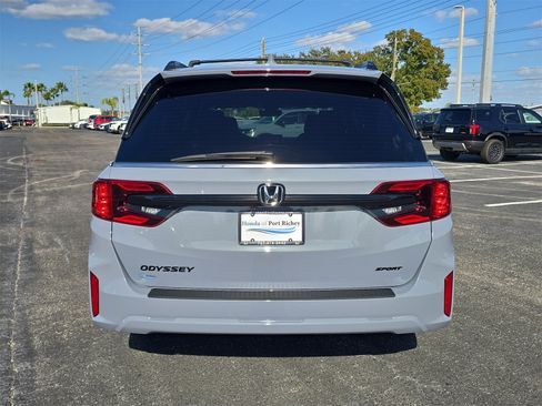 New 2026 Honda Odyssey Sport-L image 5