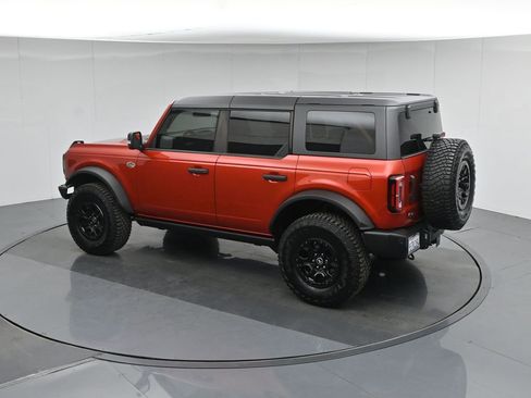 Used 2023 Ford Bronco Wildtrak AWD/4WD image 43