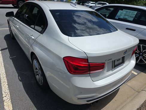 Used 2016 BMW 328i xDrive Sedan AWD/4WD image 3
