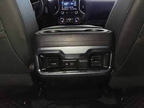 Used 2022 GMC Sierra 1500 AT4 w/ AT4 Premium Package AWD/4WD image 24