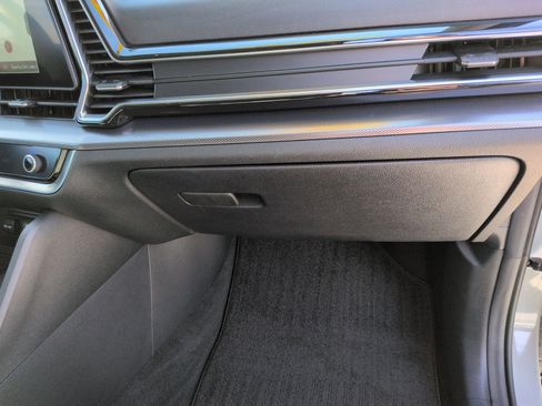 Certified 2024 Kia Sportage SX image 21