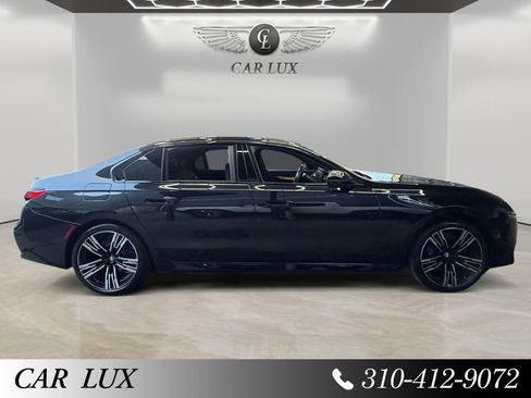 Used 2023 BMW 740i RWD image 6