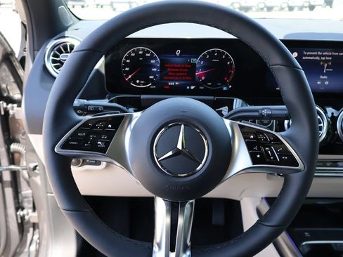 New 2026 Mercedes-Benz GLA 250 4MATIC image 29