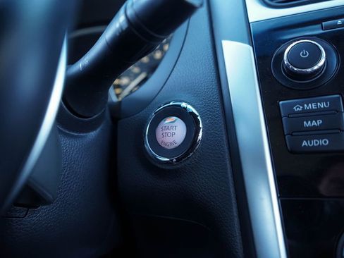 Used 2018 Nissan Altima 2.5 SR w/ SR Special Edition image 23