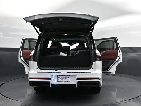 New 2026 INFINITI QX80 Autograph image 54