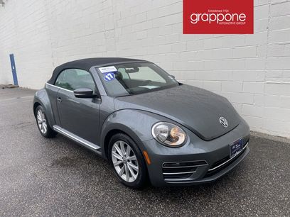 Used 2017 Volkswagen Beetle 1.8T SE