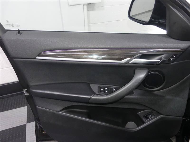 Used 2018 BMW X2 xDrive28i w/ Convenience Package AWD/4WD image 17