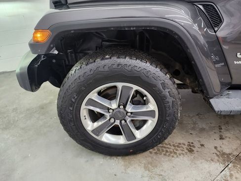 Used 2021 Jeep Wrangler Unlimited Sahara w/ Uconnect 4C Nav & Sound Group image 42