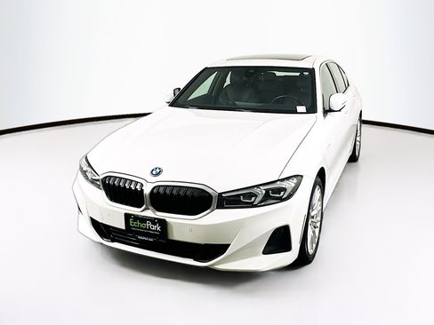Used 2024 BMW 330e 330e image 3