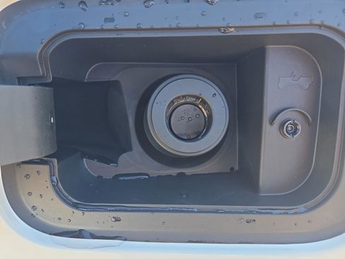 New 2025 Jeep Grand Cherokee Limited image 23