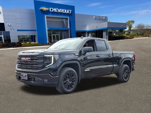 Used 2026 GMC Sierra 1500 Elevation image 4