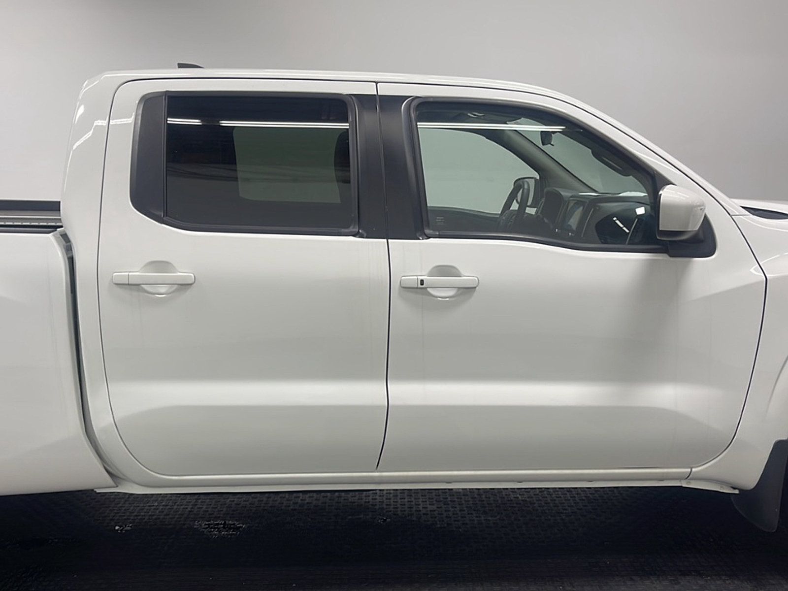 Used 2023 Nissan Frontier SV AWD/4WD image 19