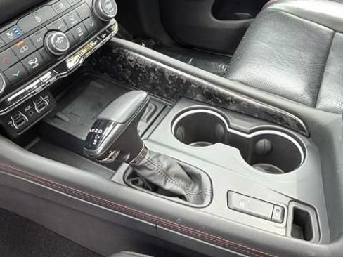 Used 2024 Dodge Durango R/T AWD/4WD image 31