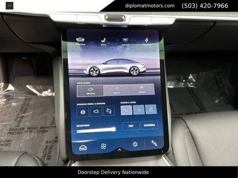 Used 2024 Lucid Air Touring AWD/4WD image 30