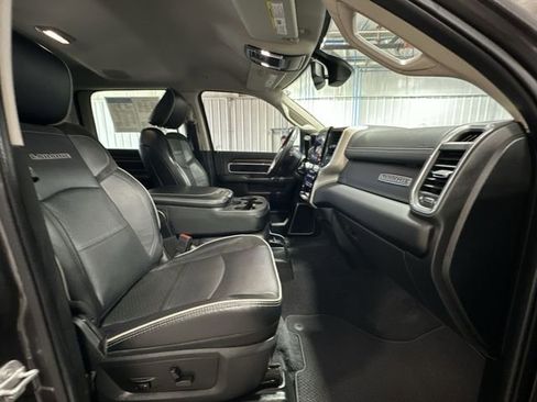 Used 2024 RAM 2500 Laramie AWD/4WD image 29