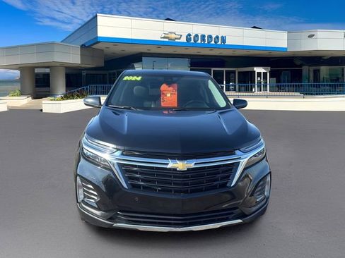Used 2024 Chevrolet Equinox LT image 2