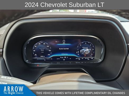 Used 2024 Chevrolet Suburban LT w/ Luxury Package AWD/4WD image 26