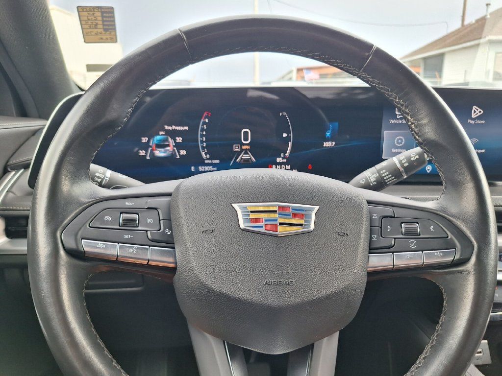 Used 2024 Cadillac XT4 Premium Luxury AWD/4WD image 20