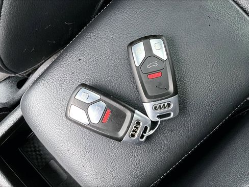 Used 2017 Audi A4 2.0T Prestige w/ Prestige Package image 35