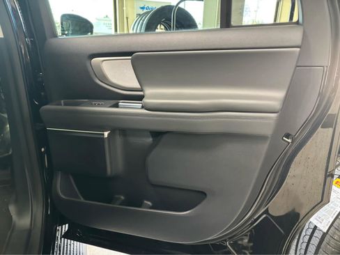 New 2026 Ford Expedition Max Active image 23