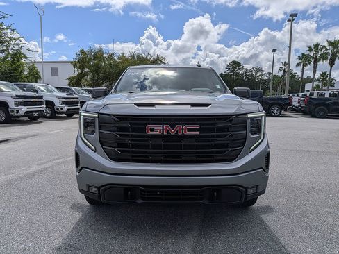 Certified 2026 GMC Sierra 1500 Elevation AWD/4WD image 8