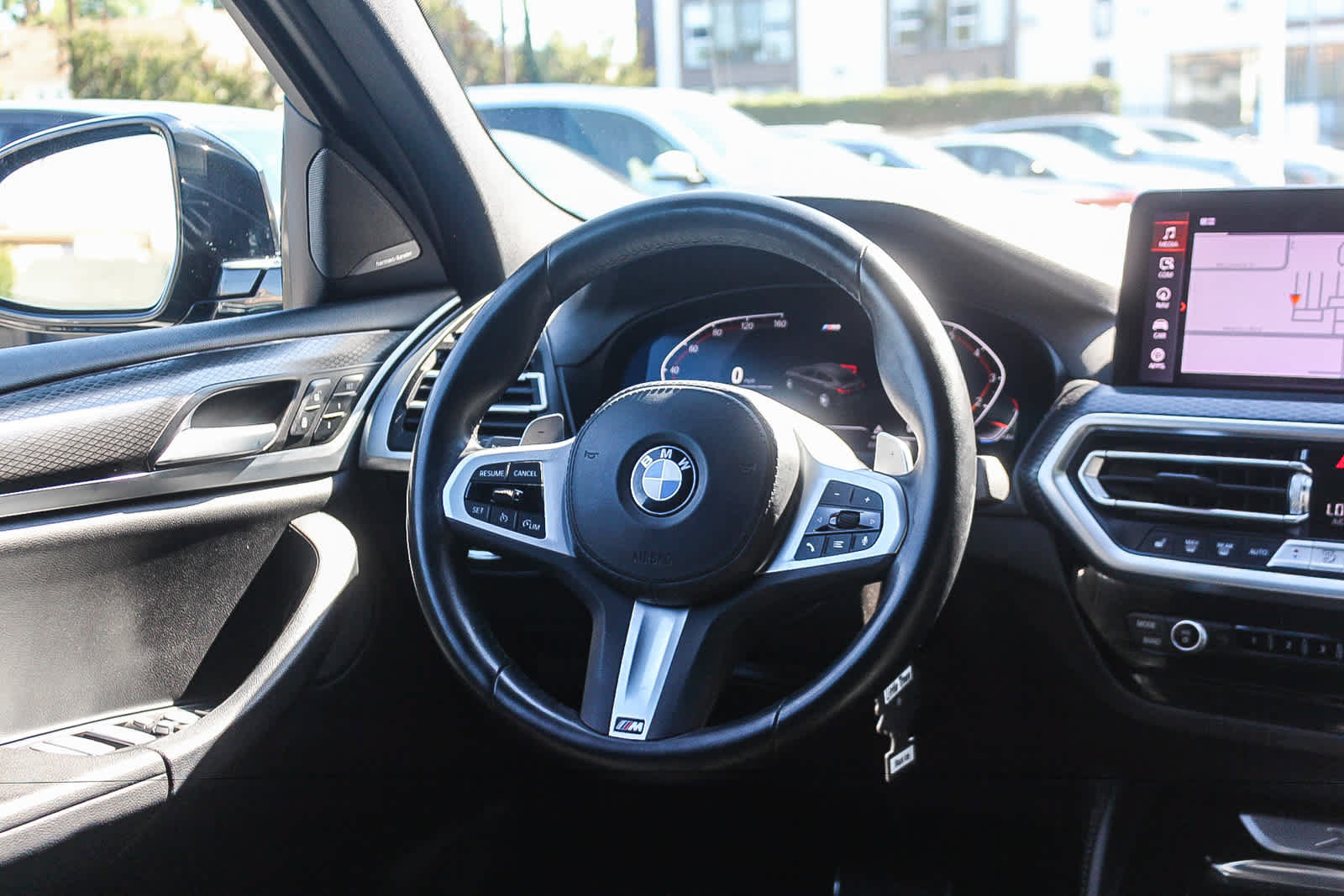 Used 2024 BMW X4 xDrive30i w/ M Sport Package AWD/4WD image 13