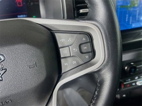 Used 2023 Ford Bronco Big Bend w/ Sasquatch Package image 17