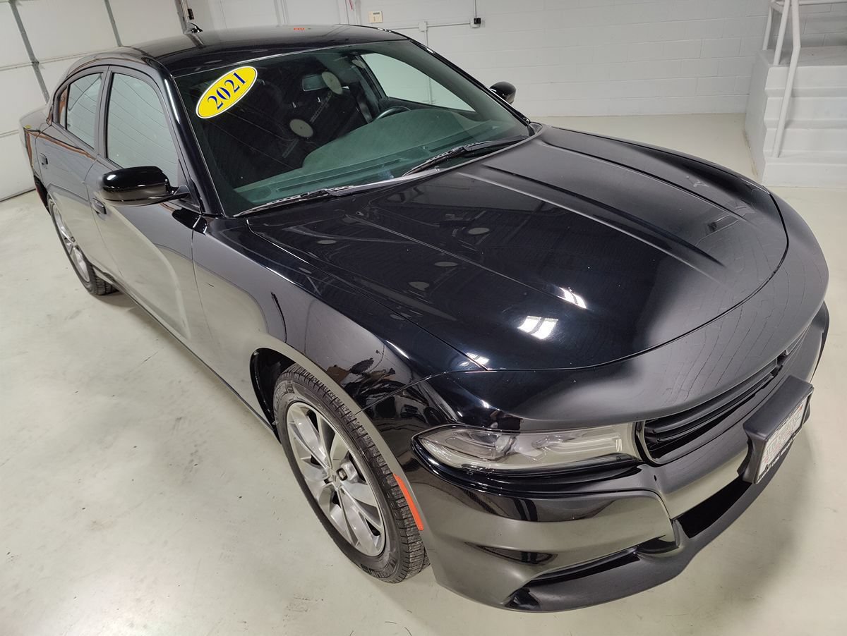 Used 2021 Dodge Charger SXT w/ Driver Convenience Group AWD/4WD image 2