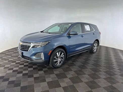 Used 2024 Chevrolet Equinox LT AWD/4WD image 3