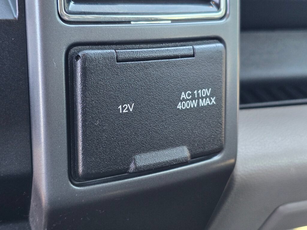 Used 2019 Ford F150 XLT w/ Equipment Group 302A Luxury AWD/4WD image 31