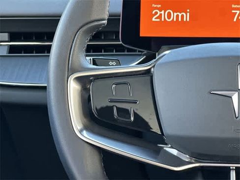 Used 2025 Polestar Polestar 3 image 8