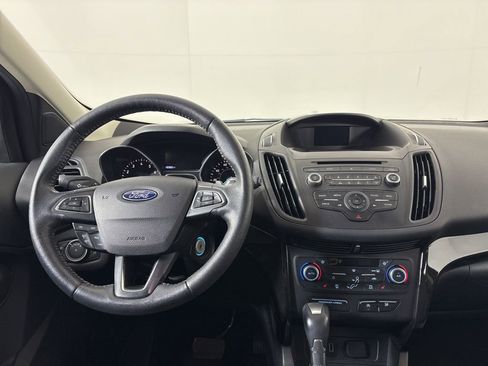 Used 2018 Ford Escape SE w/ SE Sport Appearance Package image 21