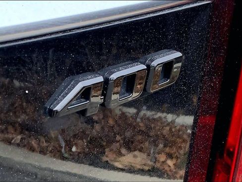 Used 2023 Cadillac XT6 Premium Luxury w/ Technology Package image 9