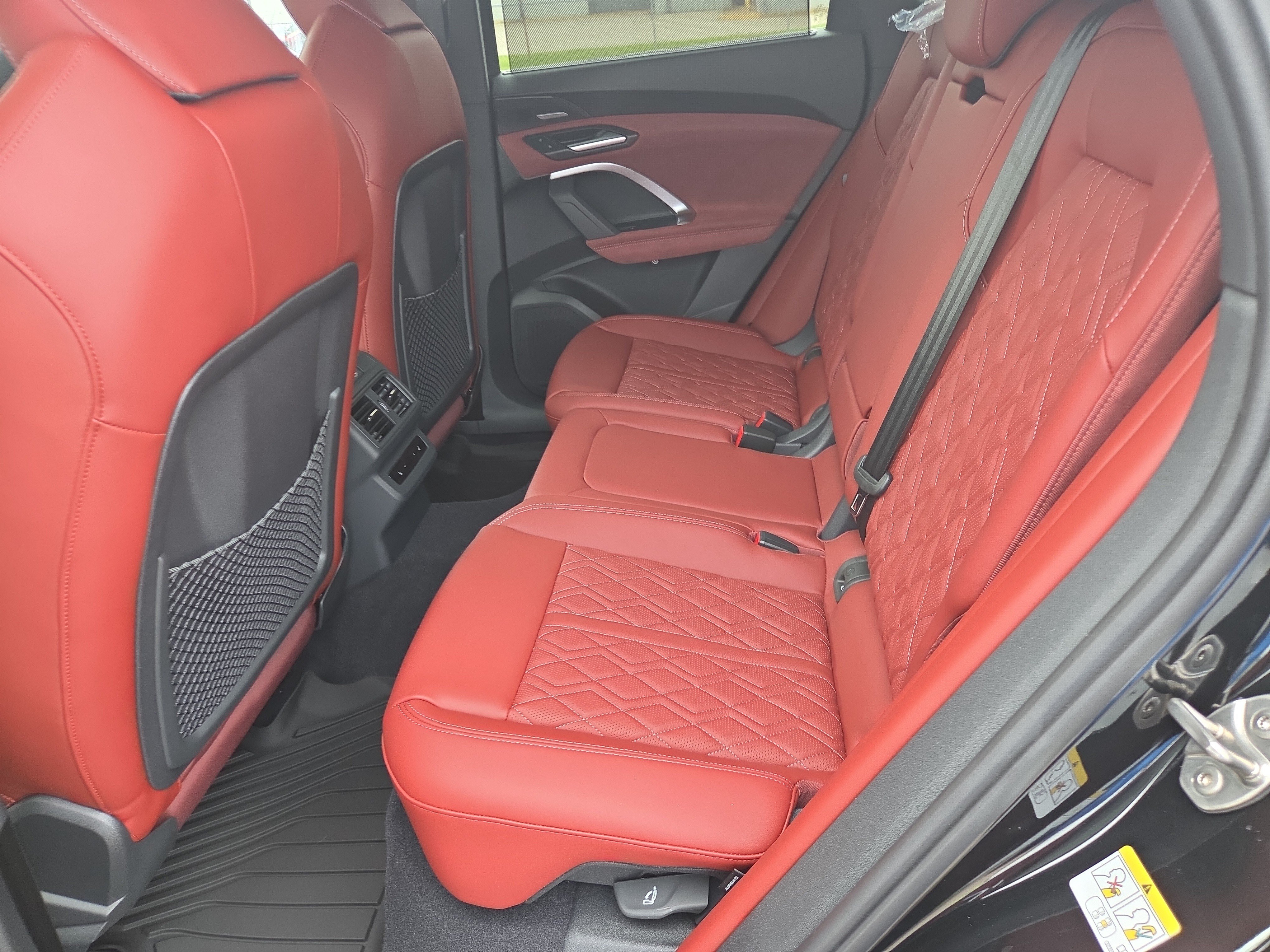 New 2026 Audi SQ5 Prestige AWD/4WD image 6
