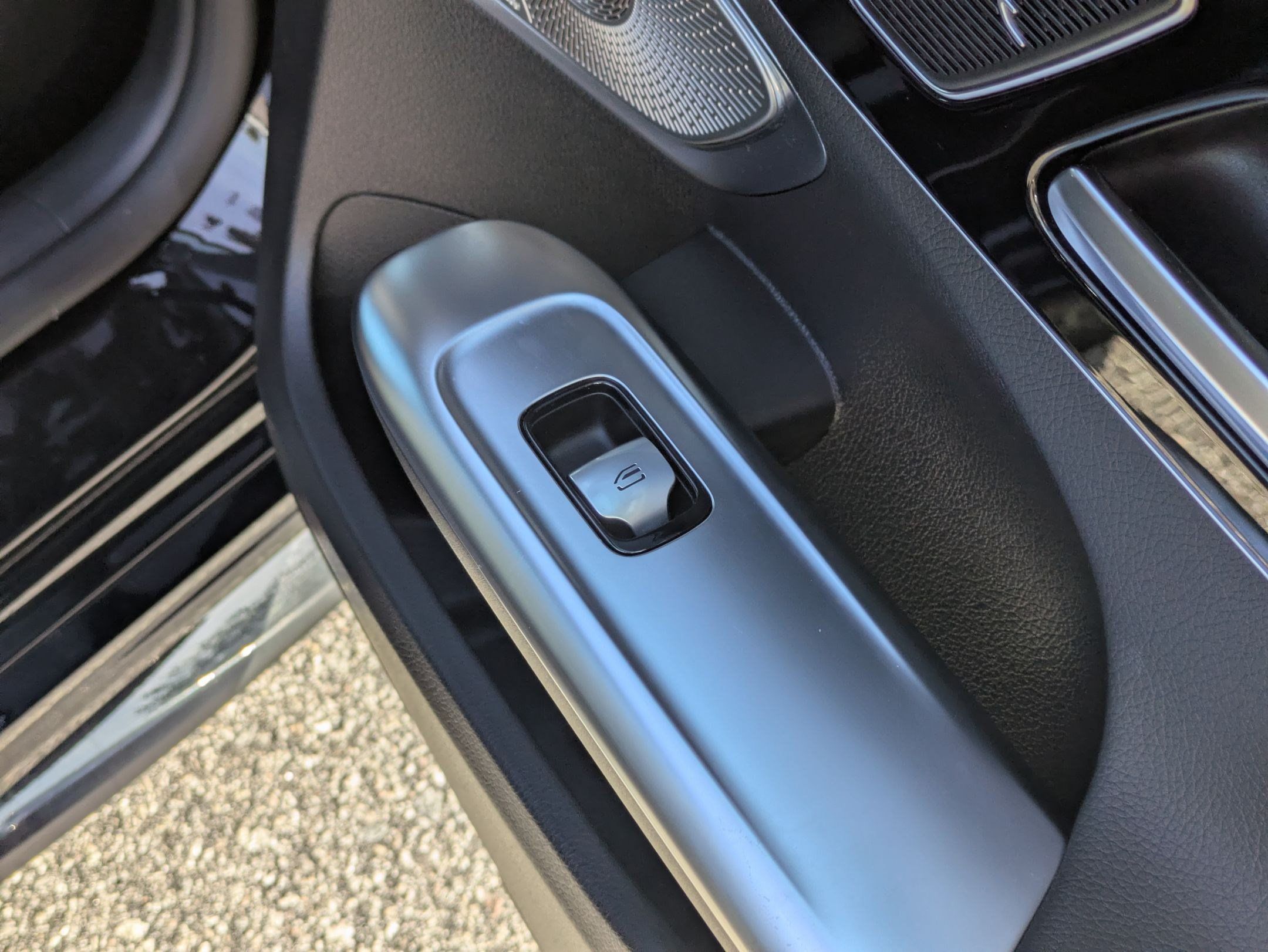 Used 2024 Mercedes-Benz C 300 4MATIC Sedan image 37