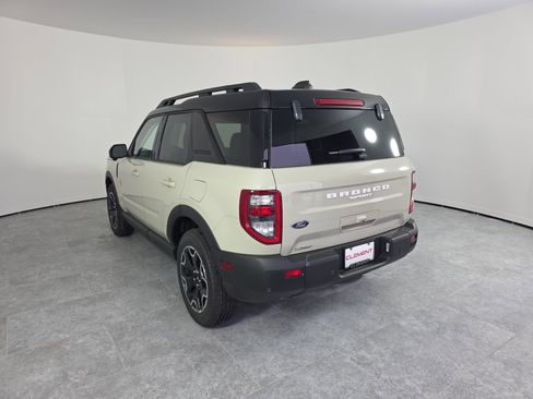 New 2025 Ford Bronco Sport Outer Banks w/ Outer Banks Tech Package+ image 8