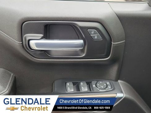 Certified 2022 Chevrolet Silverado 1500 LT AWD/4WD image 30