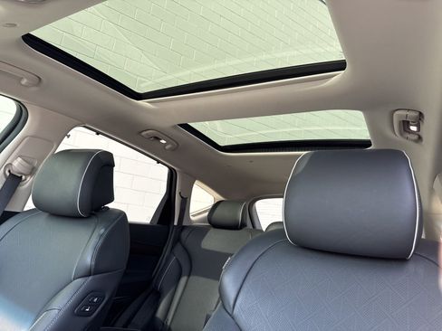 Used 2025 Genesis GV80 2.5T Prestige image 37