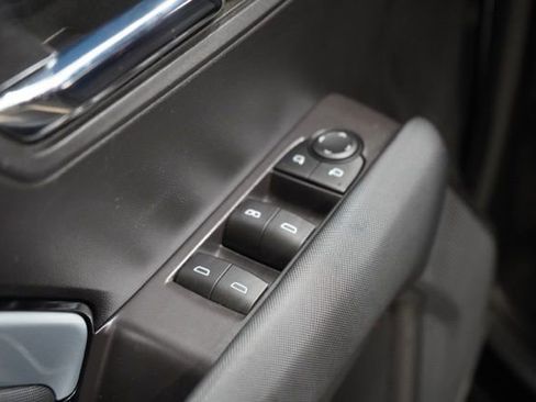 Used 2023 Chevrolet Colorado Z71 w/ Z71 Convenience Package 2 image 19