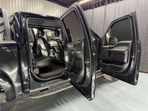Used 2019 Ford F150 Raptor w/ Equipment Group 802A Luxury AWD/4WD image 25