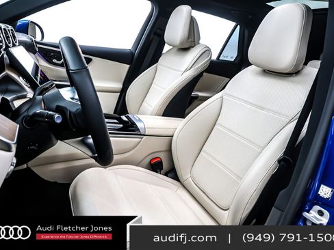 Used 2025 Mercedes-Benz GLC 300 w/ Winter Package image 17