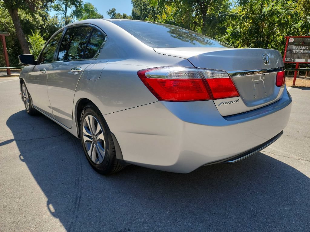 Used 2015 Honda Accord LX image 5