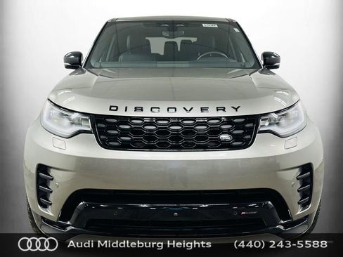 Used 2023 Land Rover Discovery S R-Dynamic image 2