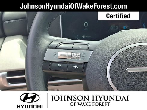 Used 2025 Hyundai Tucson SEL AWD/4WD image 17