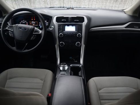 Used 2020 Ford Fusion S FWD image 8