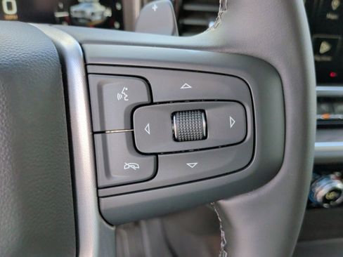 New 2026 GMC Sierra 1500 SLT image 19