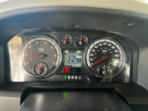 Used 2012 RAM 1500 Big Horn w/ Luxury Group image 17